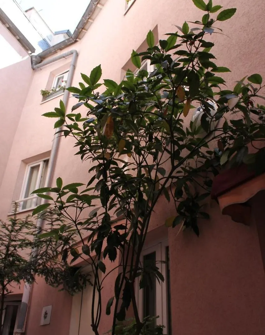 Hotel Aladin Paris